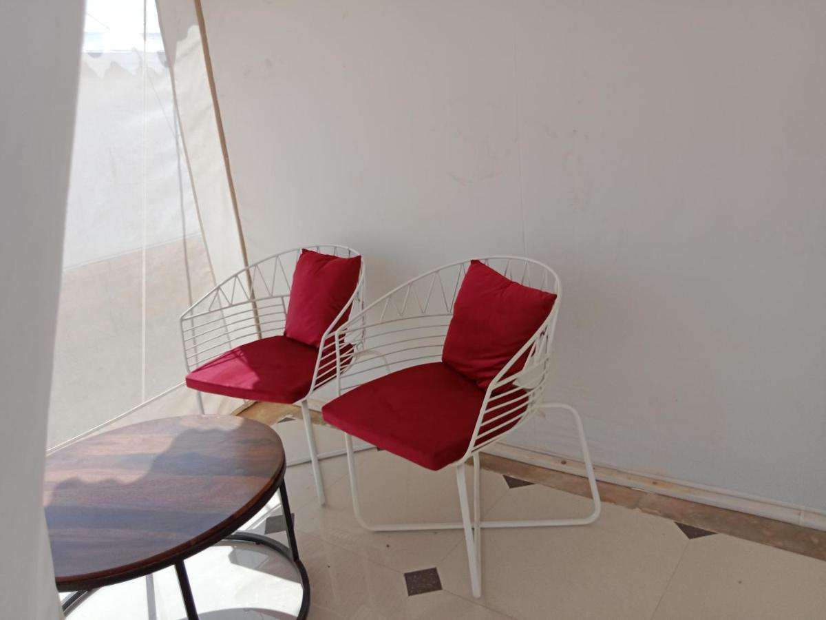 Sunny Desert Camp Kūri Extérieur photo